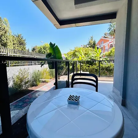 Apartamento Grand Diker Port