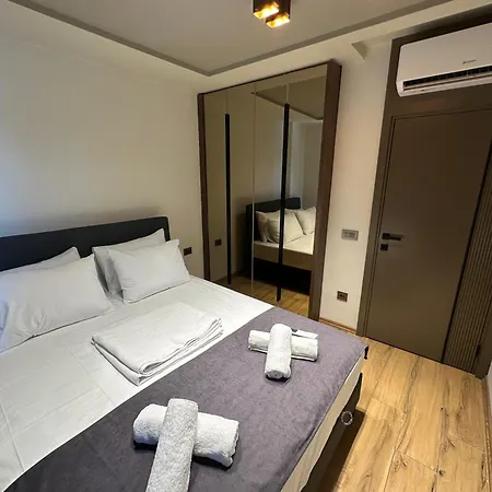 Apartment Grand Diker Port *