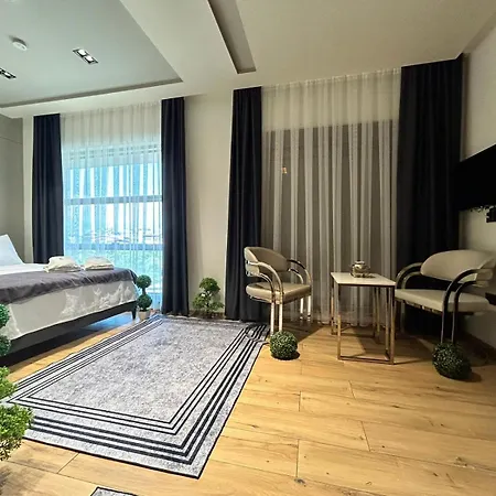 Grand Diker Port Apartament *