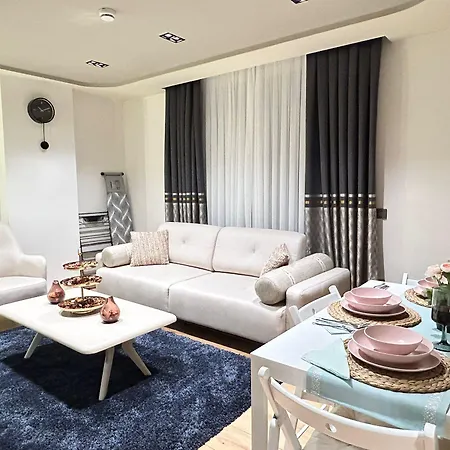 Grand Diker Port Apartament