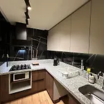 Grand Diker Port Apartamento